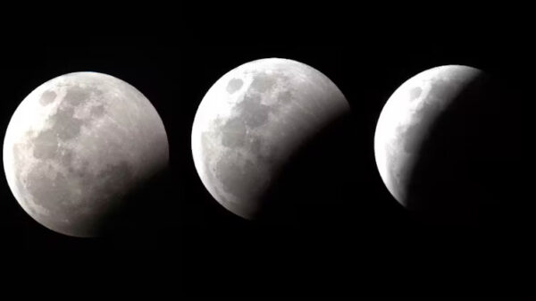 A lunar eclipse. Neil Saunders, CC BY-NC-ND https://www.flickr.com/photos/nsaunders/