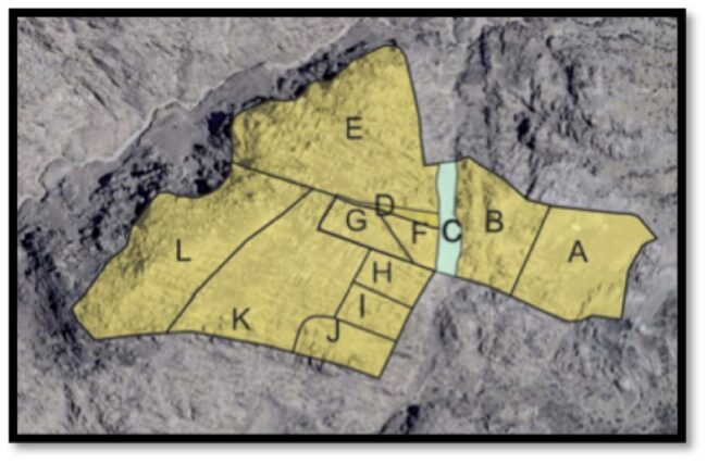 The total area surveyed was over 42 hectares, distributed between the areas shown on the sketch map. Base map from Google Maps. © Sela Archaeological Project.