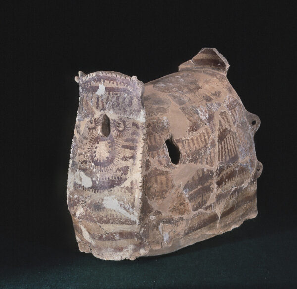 Detail of ossuaries showing depicted faces and other features. Image courtesy of Dina Shalem