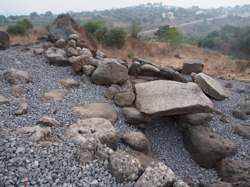 Tomb 10. Image courtesy of Tara Steimer-Herbet.