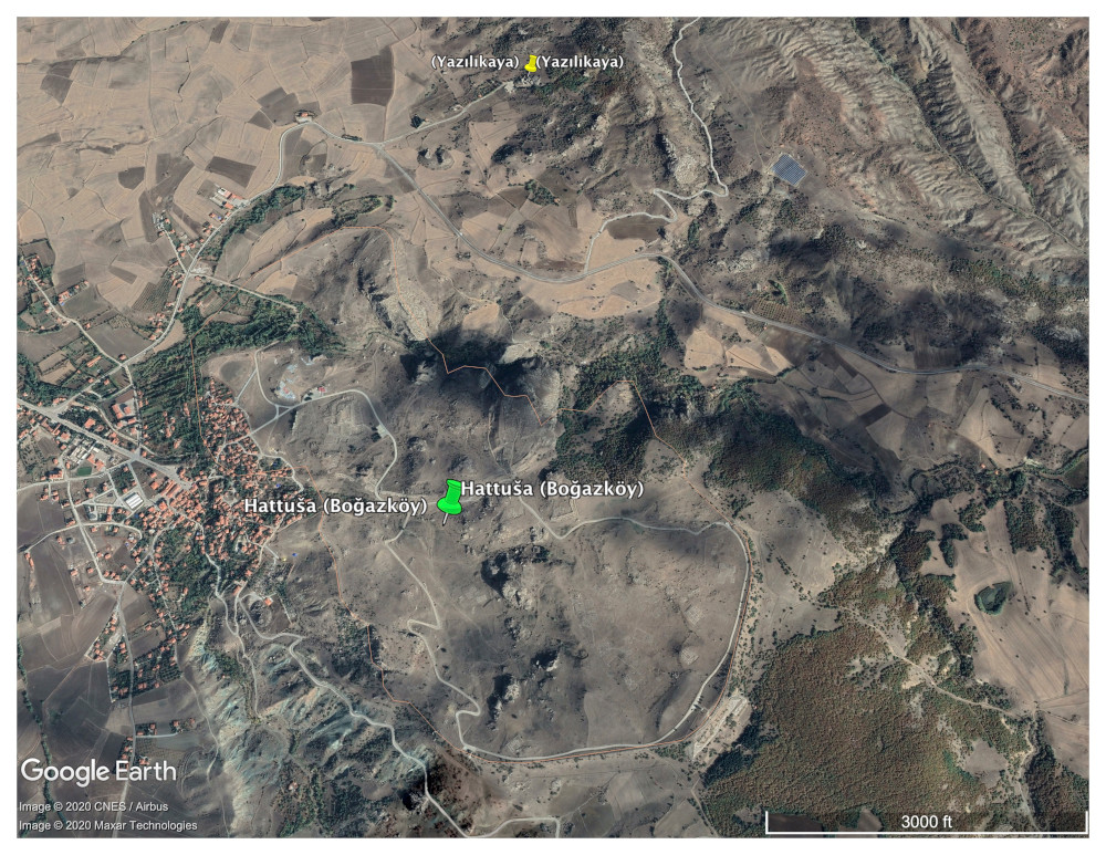 Google Earth view of Hattuša showing location of Yazılıkaya.