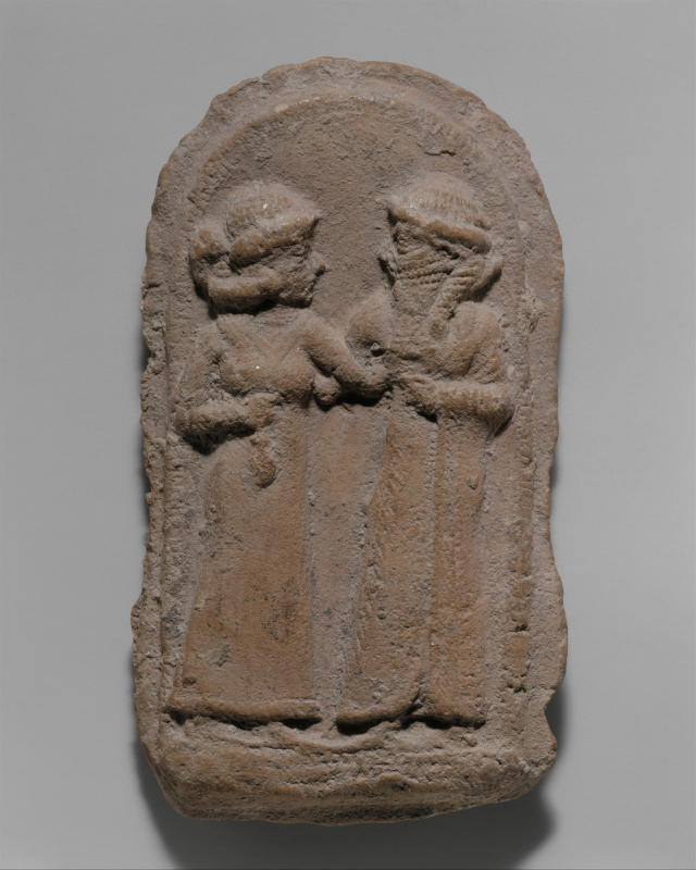 Couple from Southern Mesopotamia, ca. 2000–1700 BCE. Metropolitan Museum of Art, 32.39.1.