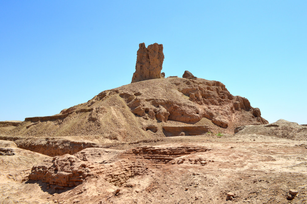 Remains of the Ziggurat and Nabu Temple at the ancient city of Borsippa, Babel Governorate, Iraq. During the suppression of a revolt against the Achaemenid king Xerxes, both the ziggurat and the temple of Nabu at Borsippa were destroyed in 484 BCE. Photo courtesy of the author.