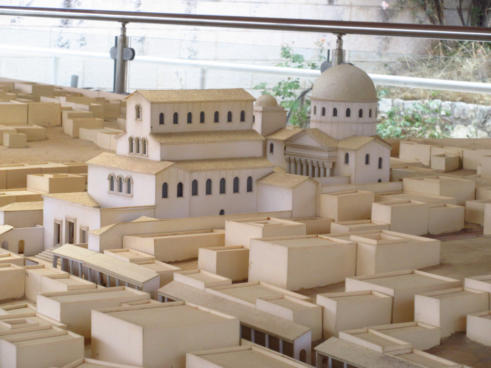 A model of the Constantinian Church of the Holy Sepulchre at St. Peter in Gallicantu, Jerusalem. Image courtesy of the author.