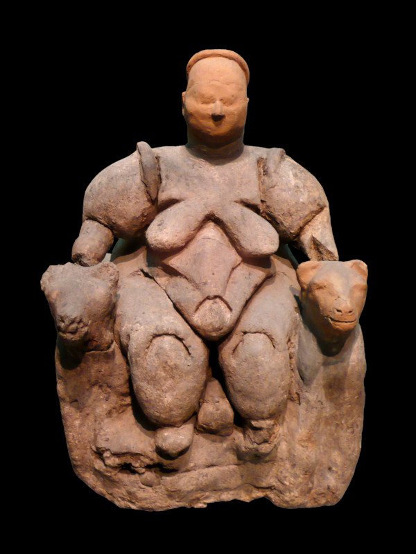 Çatalhöyük seated female figurine. Photo by Nevit Dilmen, CC BY-SA.