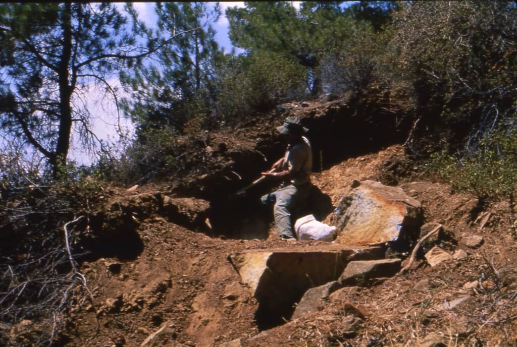 Andreas mined clay on a slope leading down to Agios Demetrios village. 1986. Photo by the Author.