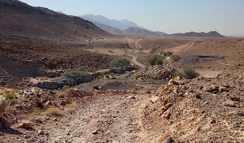 Copper slag heaps in Wadi Faynan (Photo: Art Destination Jordan)