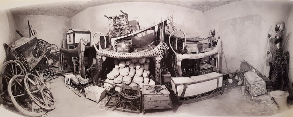 Panoramic view of the antechamber of Tutankhamun’s tomb. Ovedc / CC BY-SA 4.0.