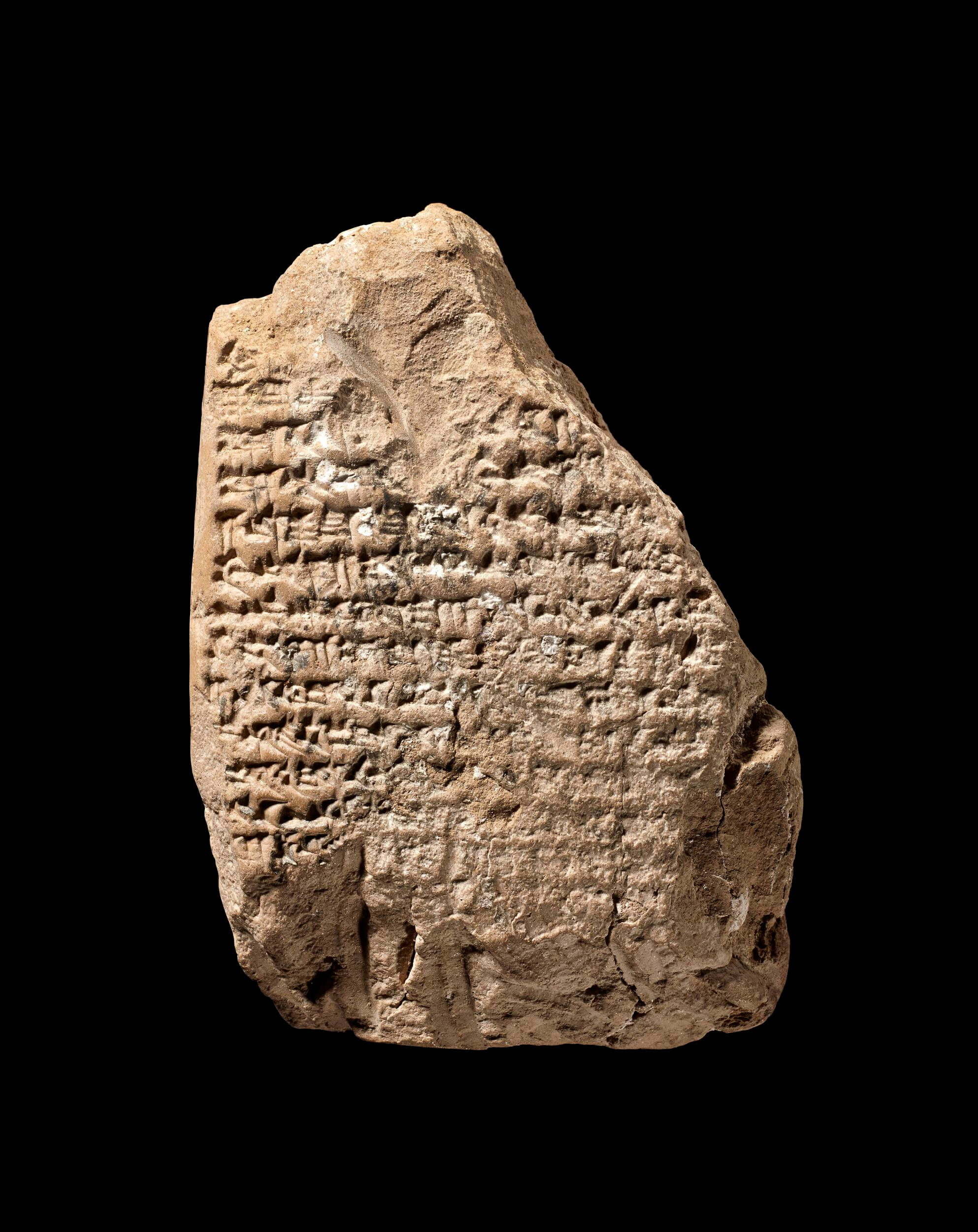 Marriage agreement between the Judean bride Kaššaya and Babylonian groom Guzanu, written in Sippar in 534 BCE (BM 68921). Image: © The Trustees of the British Museum.-LICENSE:“ © The Trustees of the British Museum