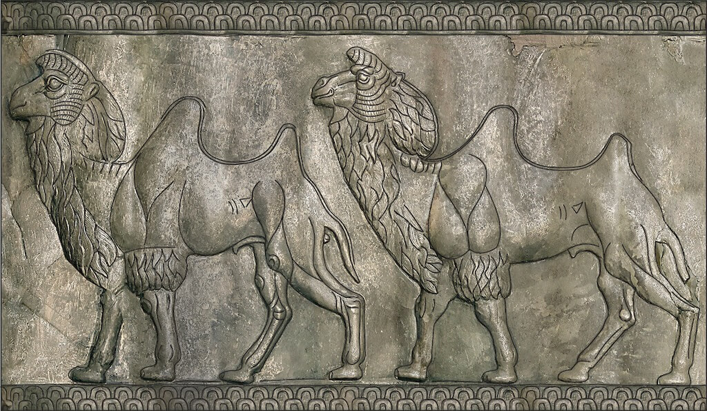 Drawing of camels on a cylindrical silver vessel from Gonur Depe. Drawing by A. Sapyev after a photograph by M. Babaev. © Margiana Archaeological Expedition