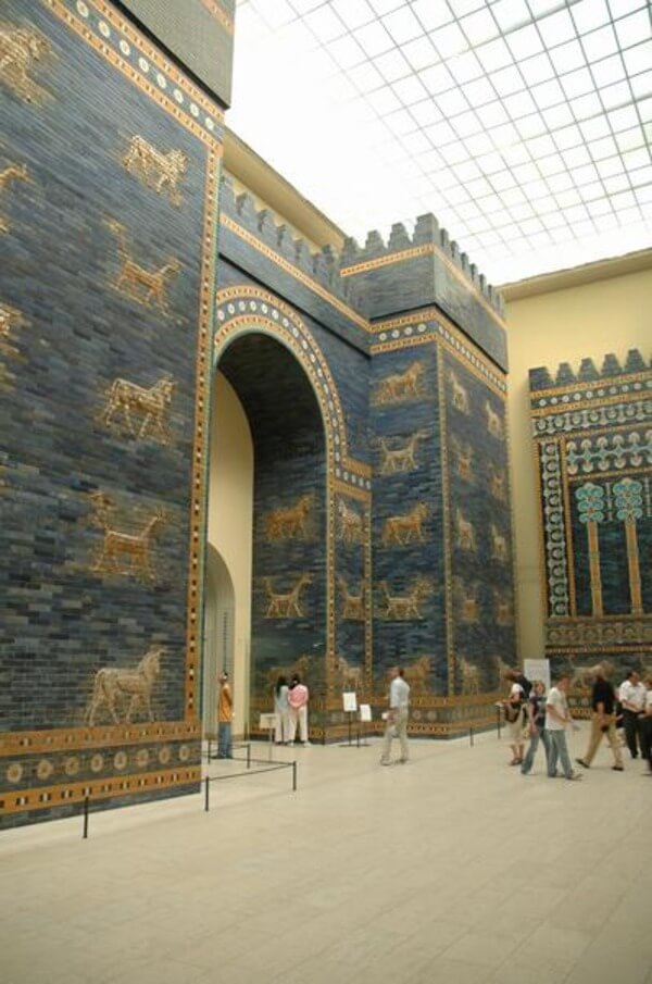 Ištar Gate of Babylon, as reconstructed in the Pergamon Museum (Berlin). Photo by Marco Prins. CC0 1.0 Universal.