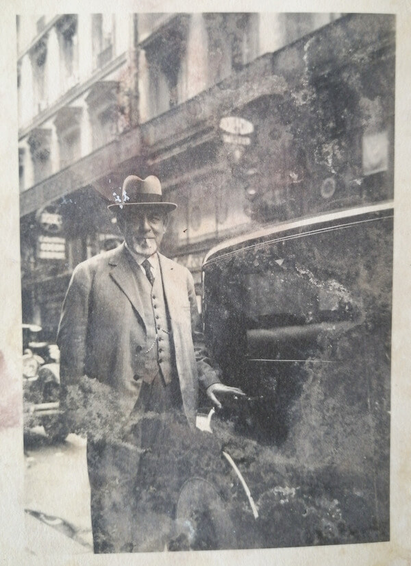 Ibrahim Elias Gejou in Paris, 1930s. Published with the kind permission of I.E. Gejou’s great grandchildren.