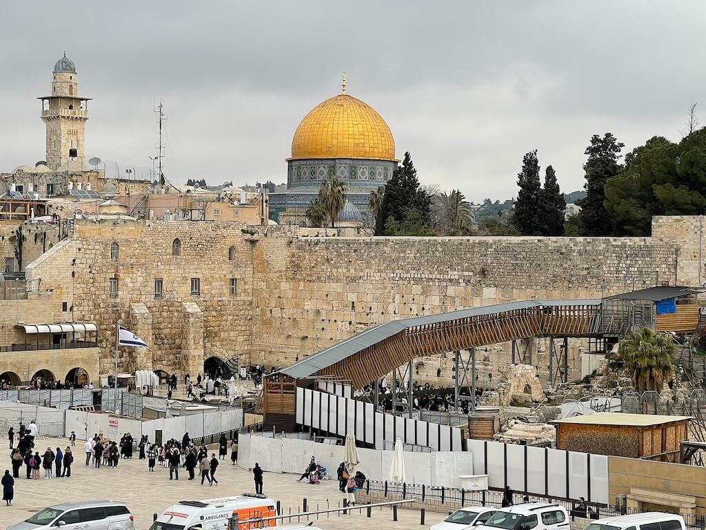 The Dome of the Rock, Jerusalem, built between 685 and 691 CE. Photo by Jodi Magness.