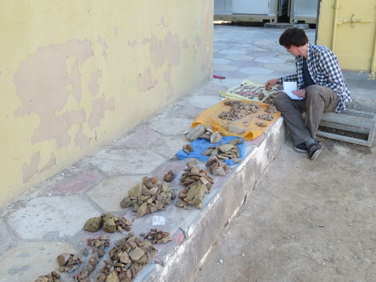 Dan Calderbank, working with the first excavated Sealand pot assemblage. Courtesy Mary Shepperson.