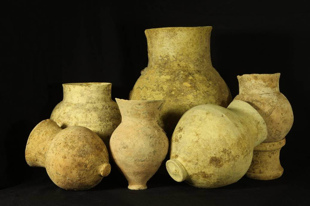 Pottery from Tell Khaiber. Courtesy of Daniel Calderbank.