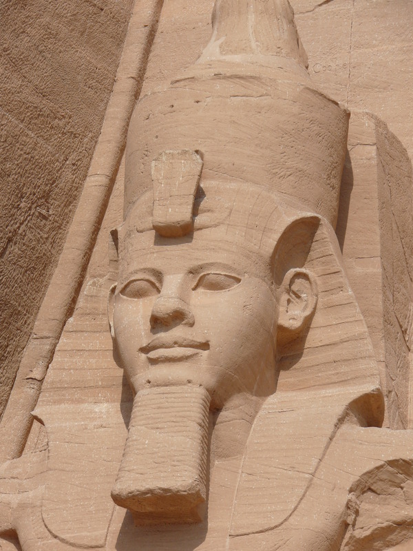 Bust of one of the four external seated statues of Ramesses II at Abu Simbel. Photo © Ad Meskens / Wikimedia Commons