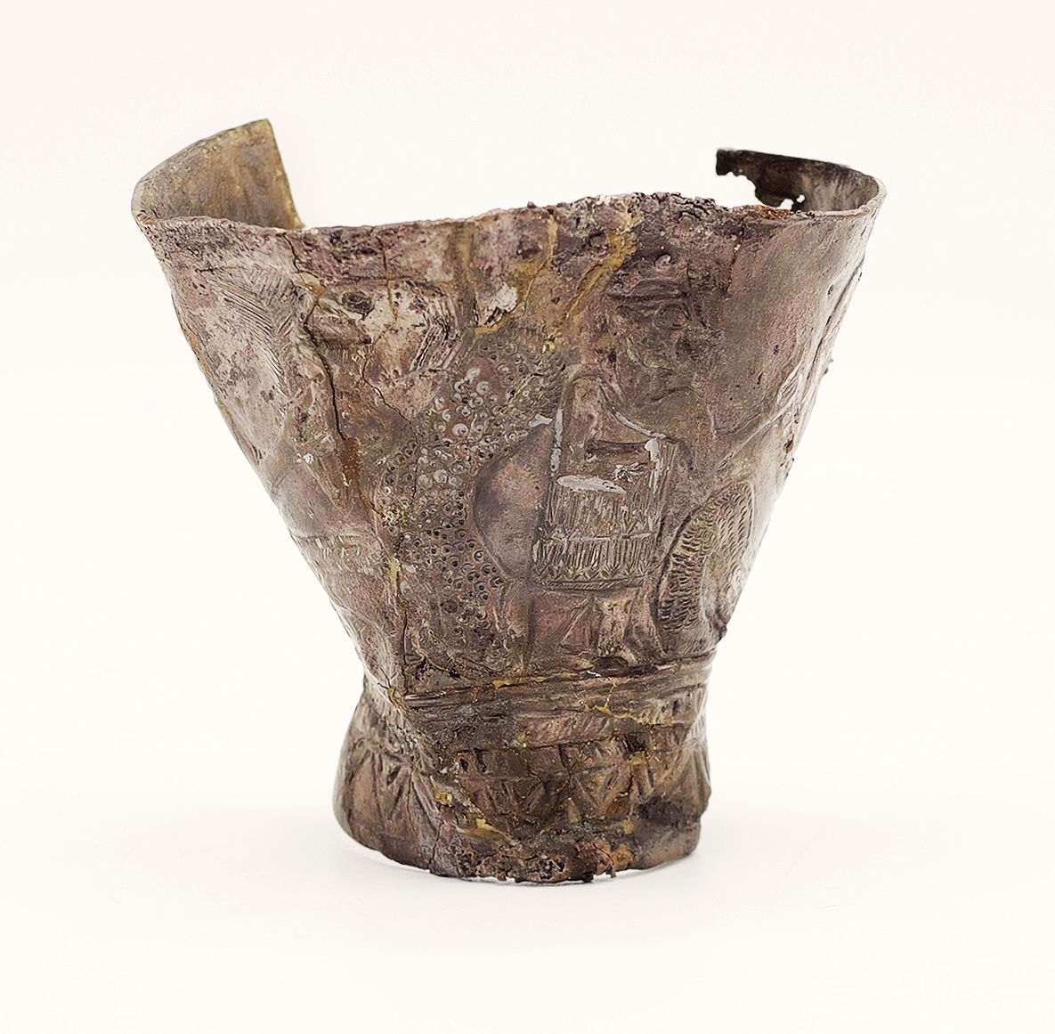 Silver goblet from ˁAin Samiya near Ramallah. The Israel Museum, Jerusalem (inv. no. K2919), Staff Officer for Archaeology, Civil Administration of Judea and Samaria. Photo: October 27, 2025 (© Eberhard Zangger, Luwian Studies #5082).