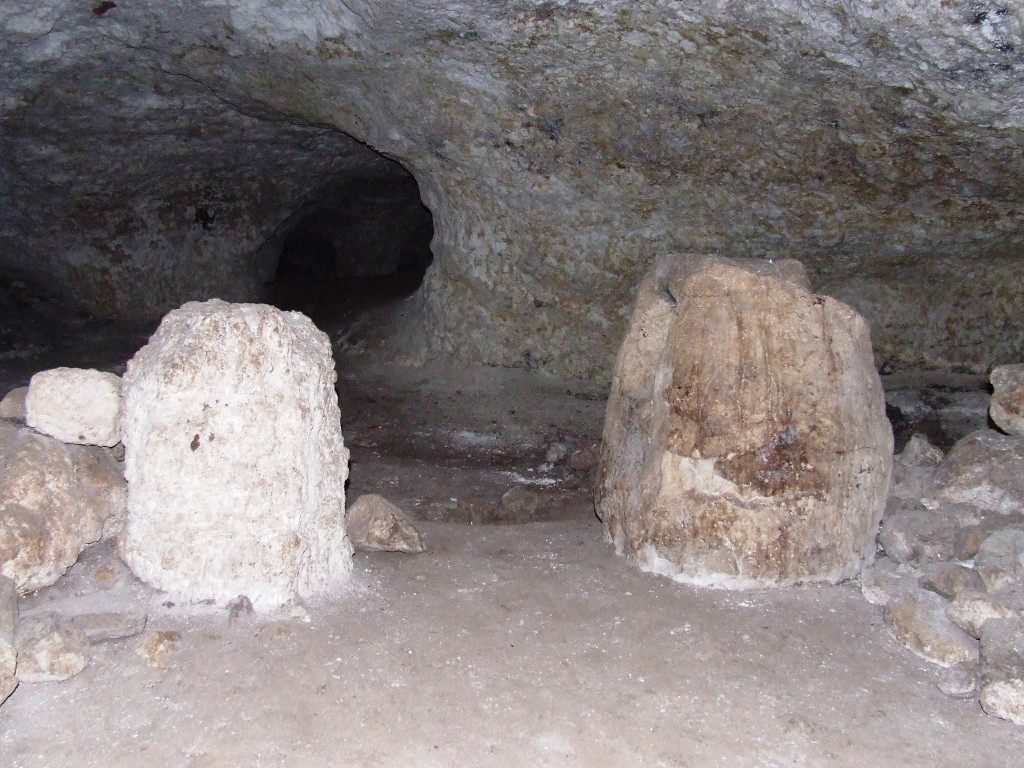 Hiding complex in Ilaniya with olive-press cave. Photo courtesy Yinon Shivtiel.