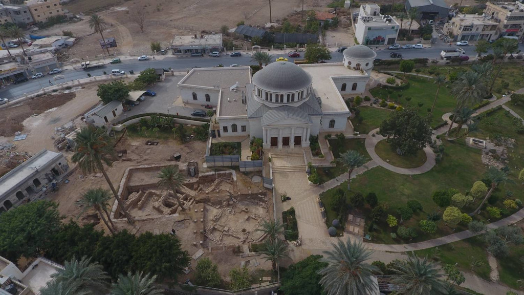 Russian museum and park complex at Jericho. Courtesy of the Institute of Archaeology RAS, Moscow.